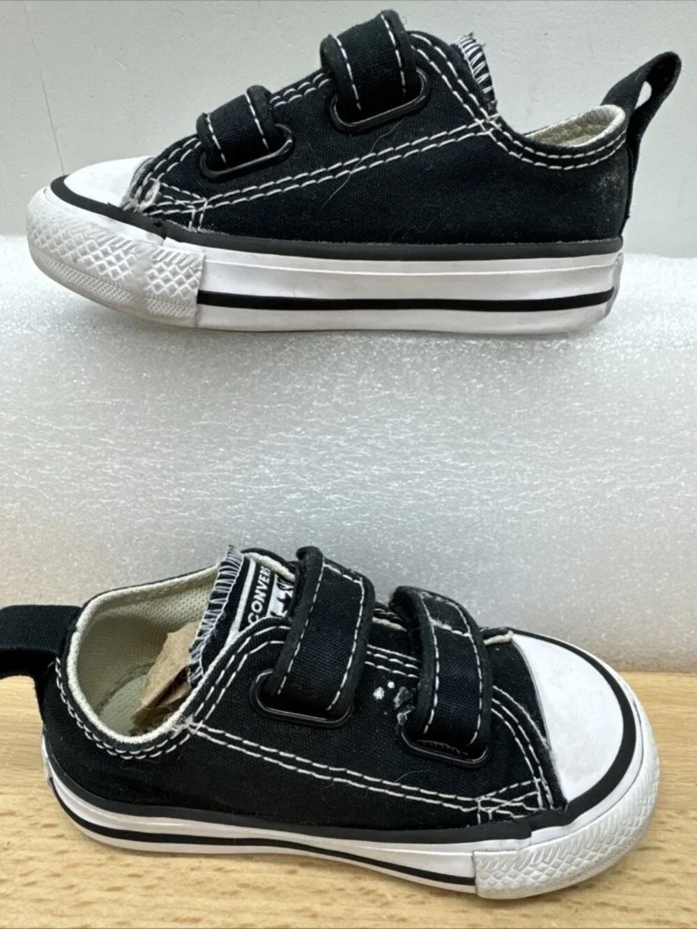 Converse durable infant